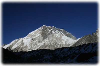 Mount Everest Photographed with a Polorizer